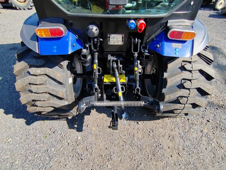 Farmtrac Compact 26