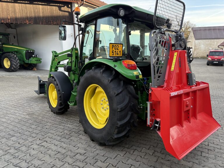 JOHN DEERE 5075 UKT