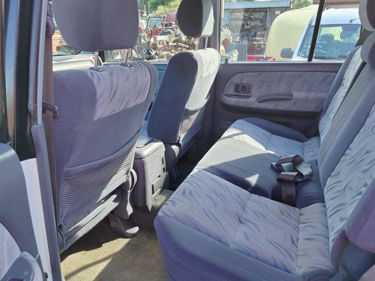 Toyotu Land Cruiser