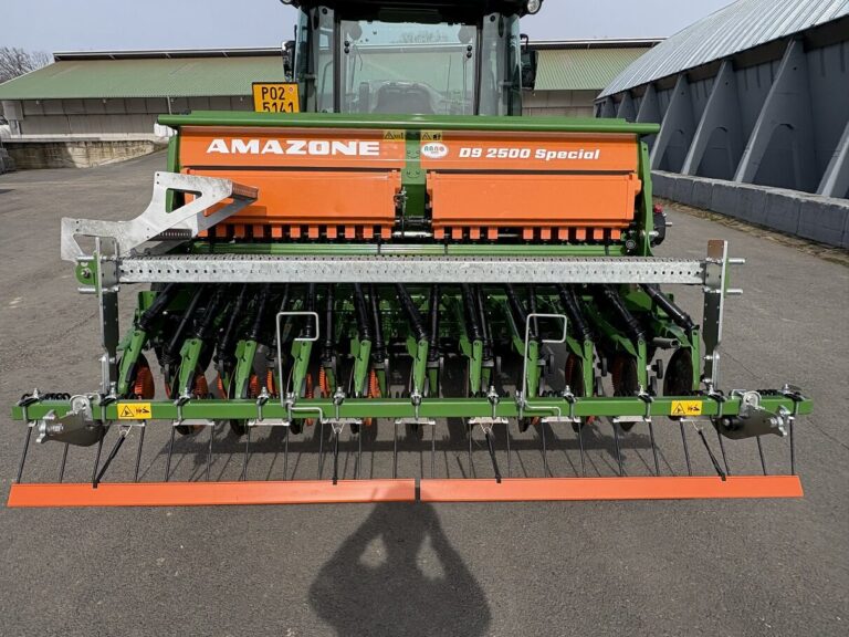 AMAZONE D9