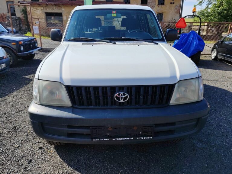Toyotu Land Cruiser