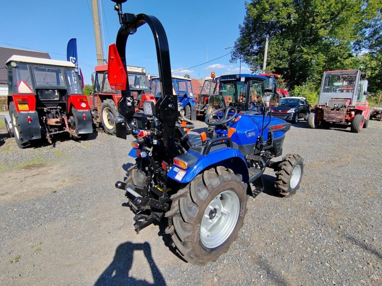Farmtrac Compact 26