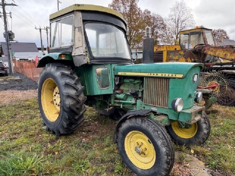 JOHN DEERE 2130