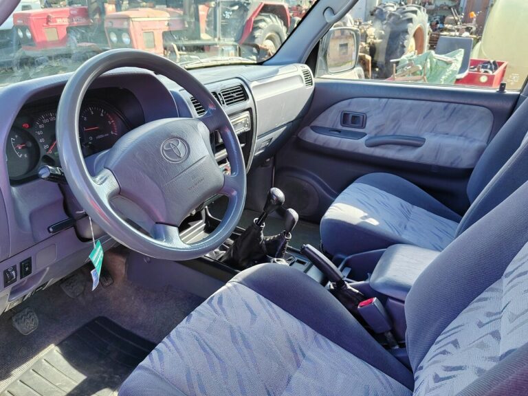 Toyotu Land Cruiser