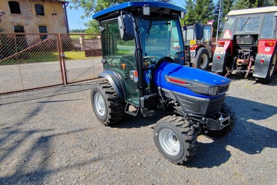 Farmtrac Compact 26
