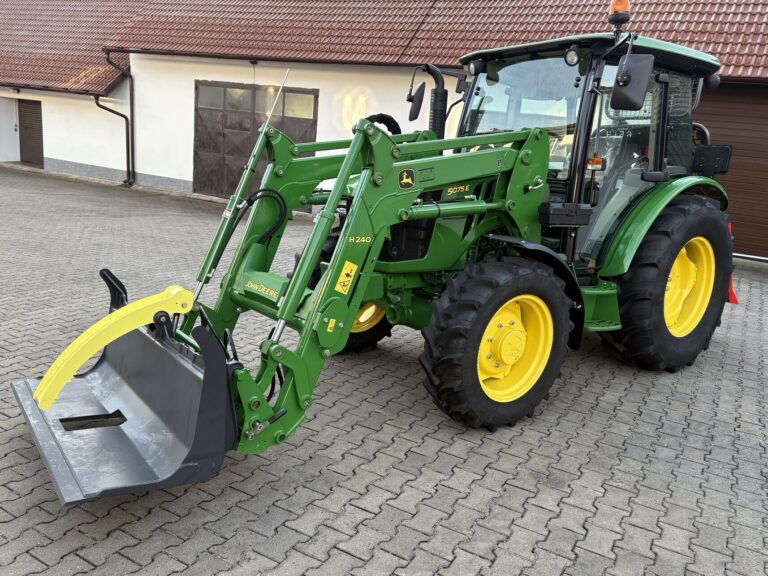 JOHN DEERE 5075 UKT
