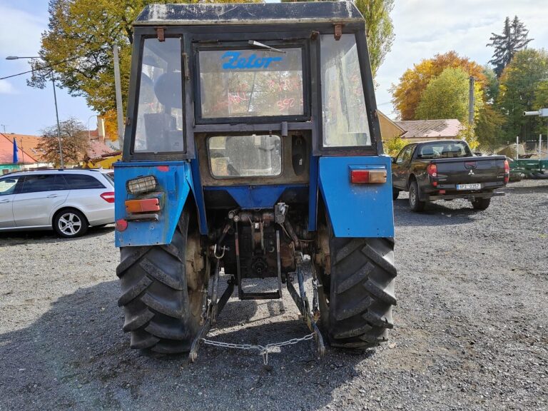 ZETOR 7045 Díly