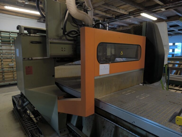 CNC router SMC 220 Record